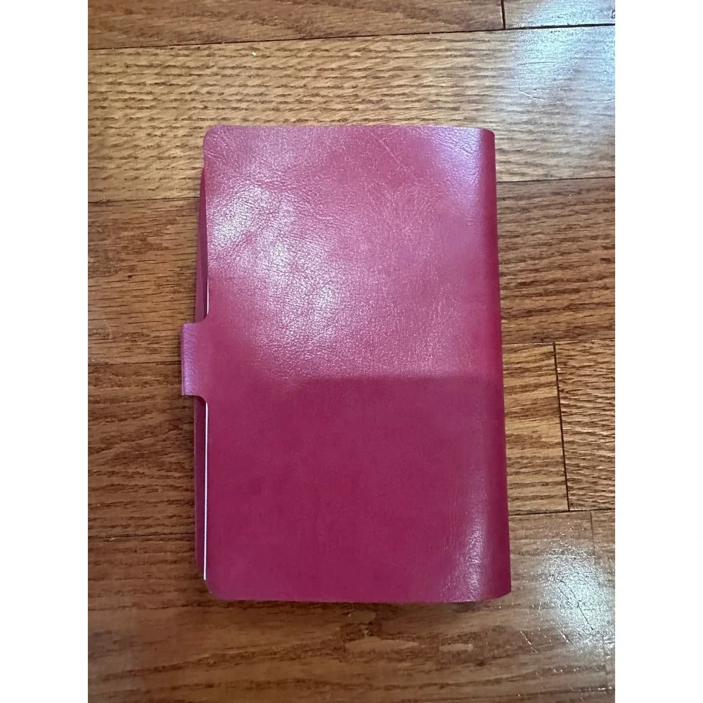 Illumicrate Passport Binder Journal Unisex OS Burgundy Gold Foil Travel Bookish